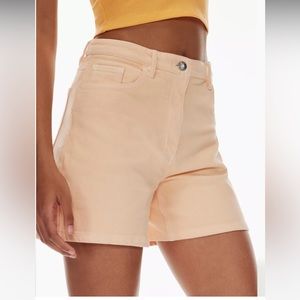 Aritzia Wilfred Free 5” Mercury Shorts